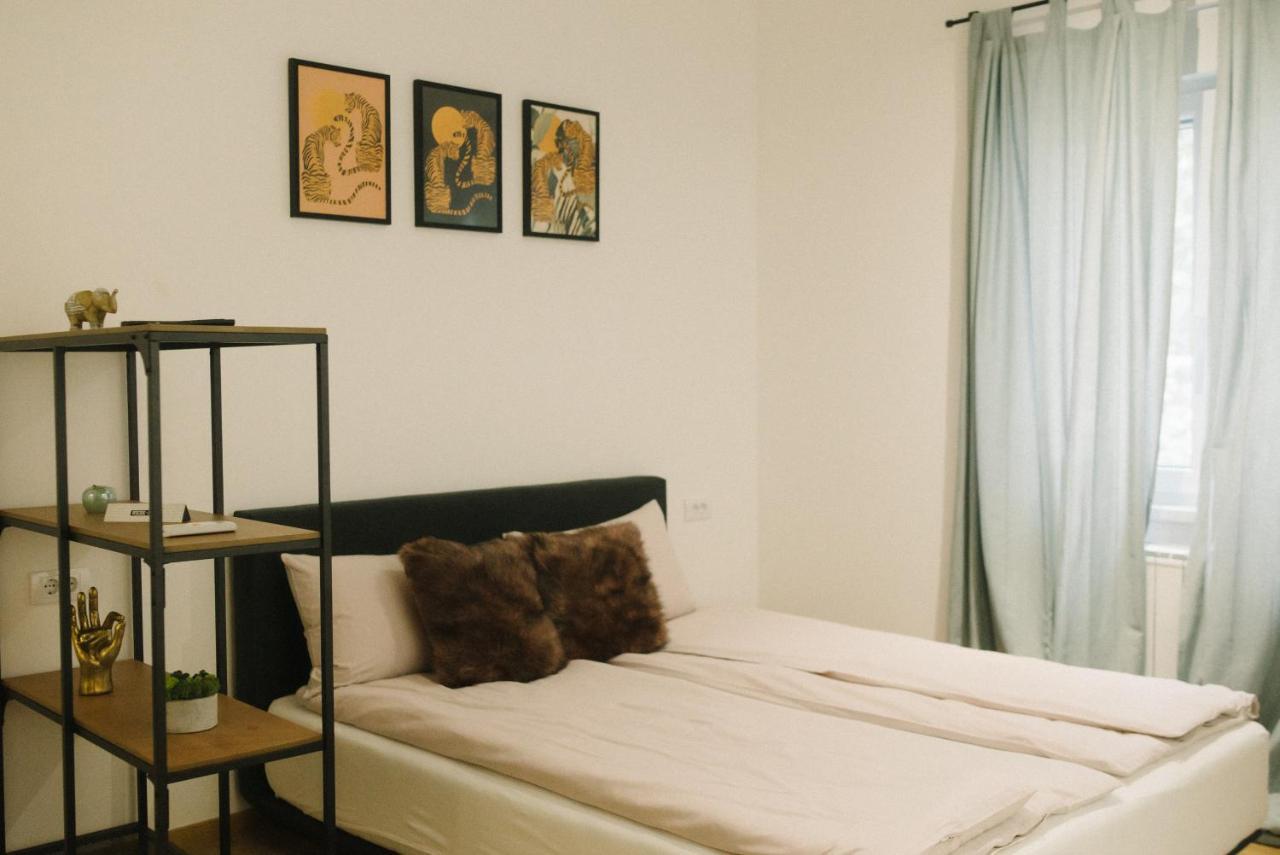 Meebo Apartments Novi Sad Eksteriør bilde